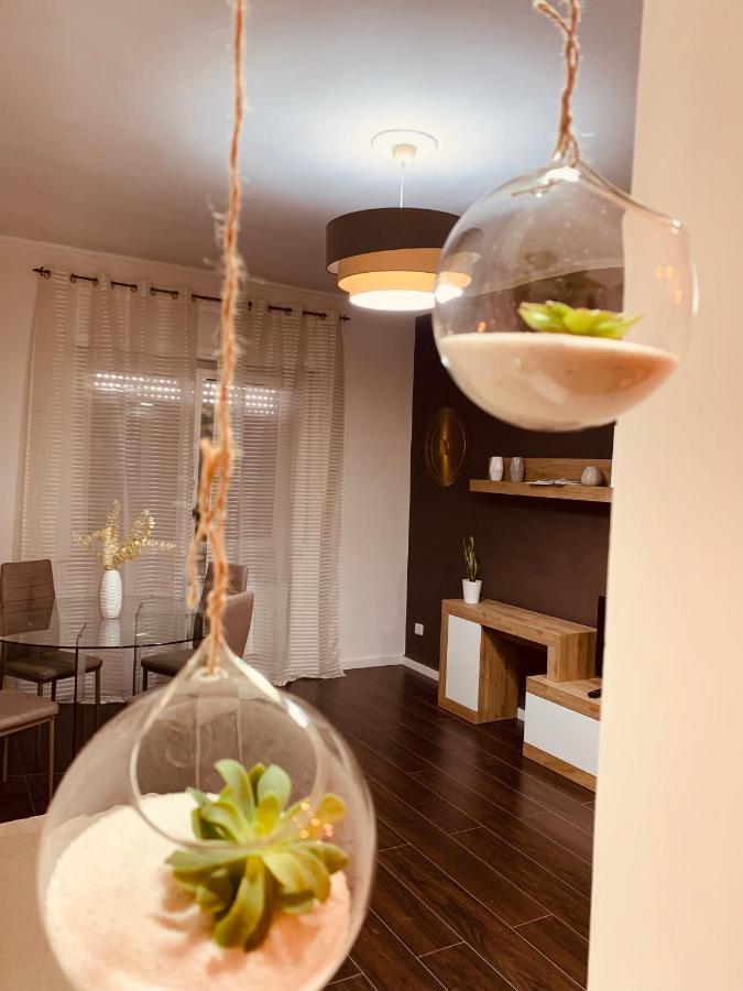Апартаменти A Casa Con....Te! Неаполь Екстер'єр фото